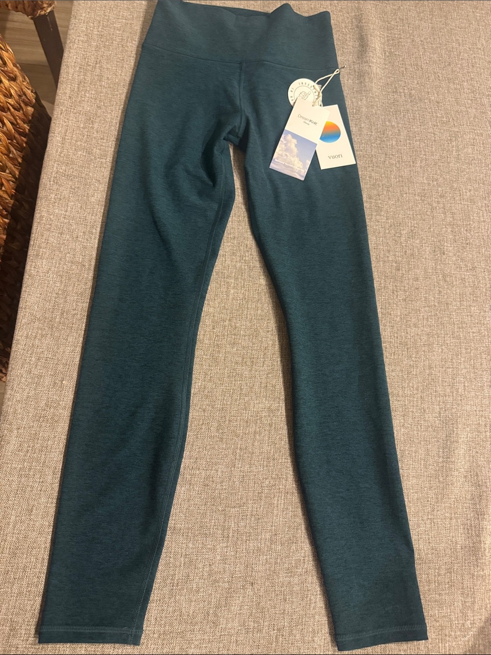 Vuori Clean Elevation Leggings in Moss Heather XS